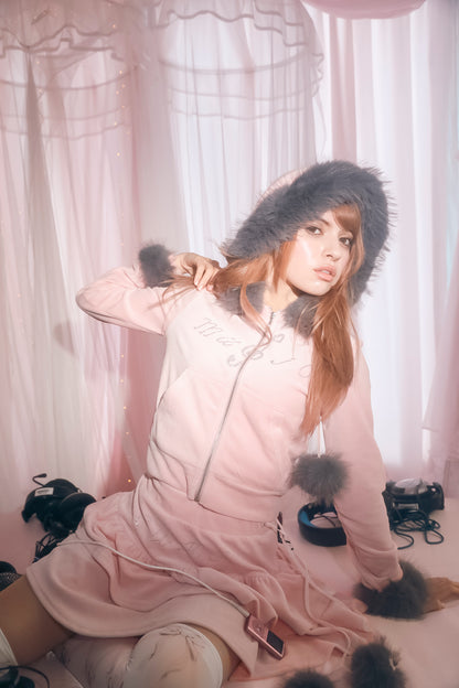 ♫⋆｡♪popstar velour top  ₊˚♬ ﾟ. available from February 3rd!